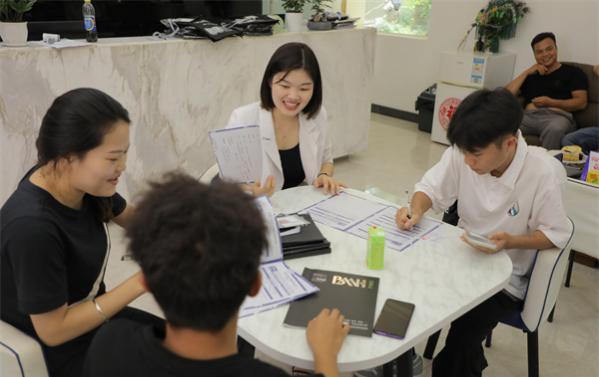 广西美容美发培训学校-南宁美容美发培训学校-南宁百